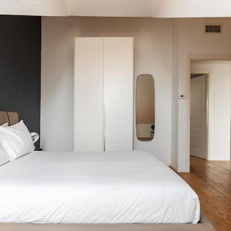 Easyhomes - Brera Luxury Suites Milano Exteriör bild