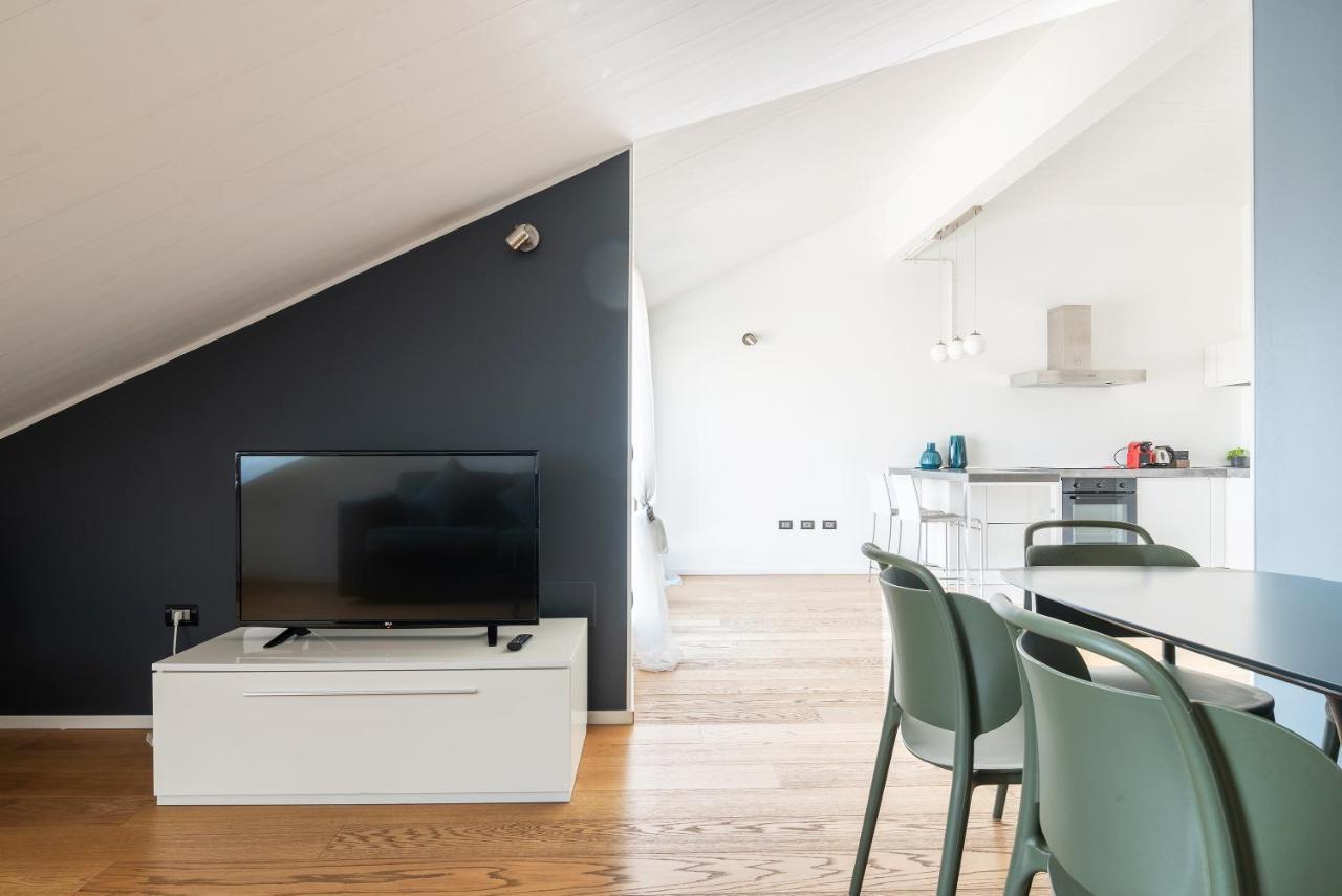 Easyhomes - Brera Luxury Suites Milano Exteriör bild