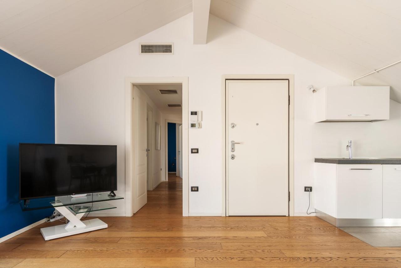 Easyhomes - Brera Luxury Suites Milano Exteriör bild