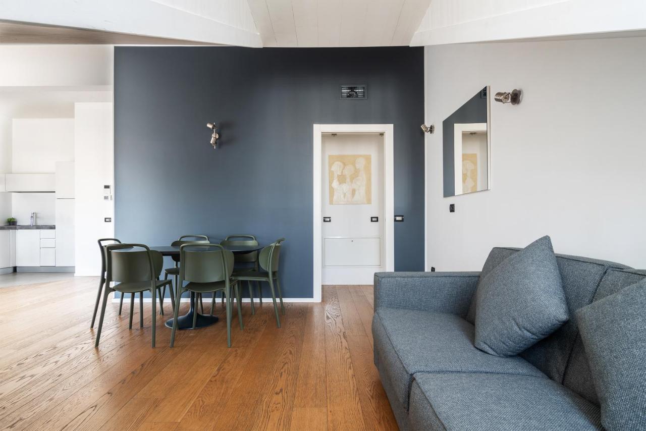 Easyhomes - Brera Luxury Suites Milano Exteriör bild