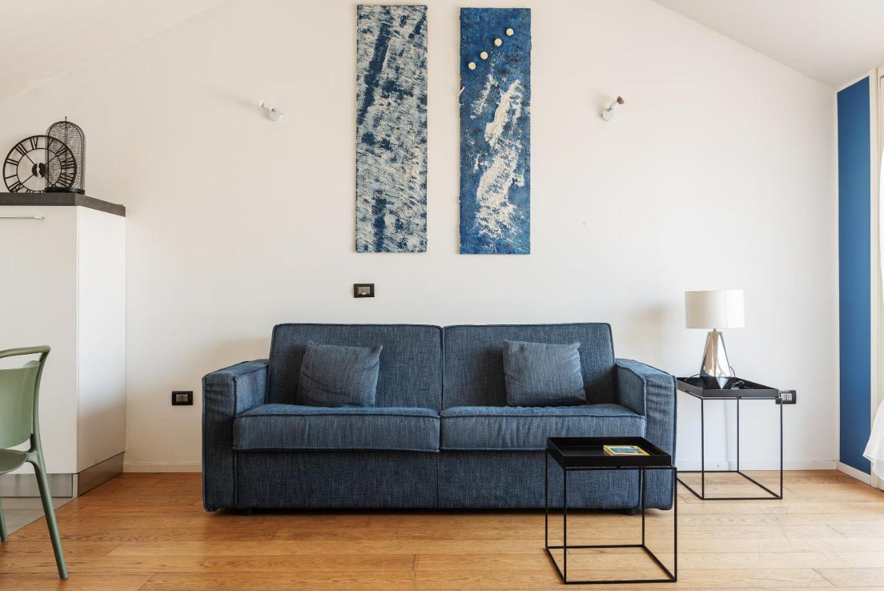 Easyhomes - Brera Luxury Suites Milano Exteriör bild