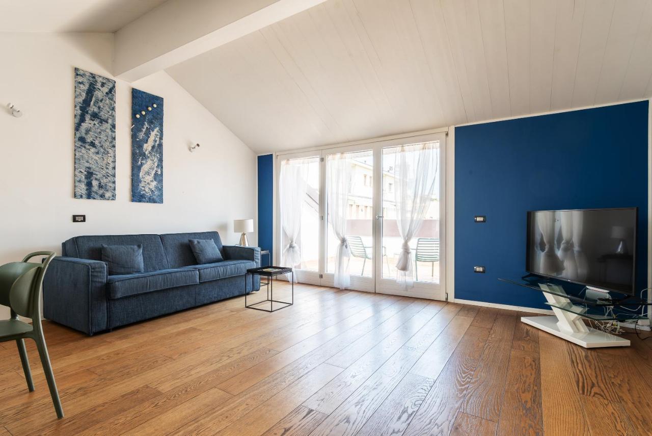 Easyhomes - Brera Luxury Suites Milano Exteriör bild